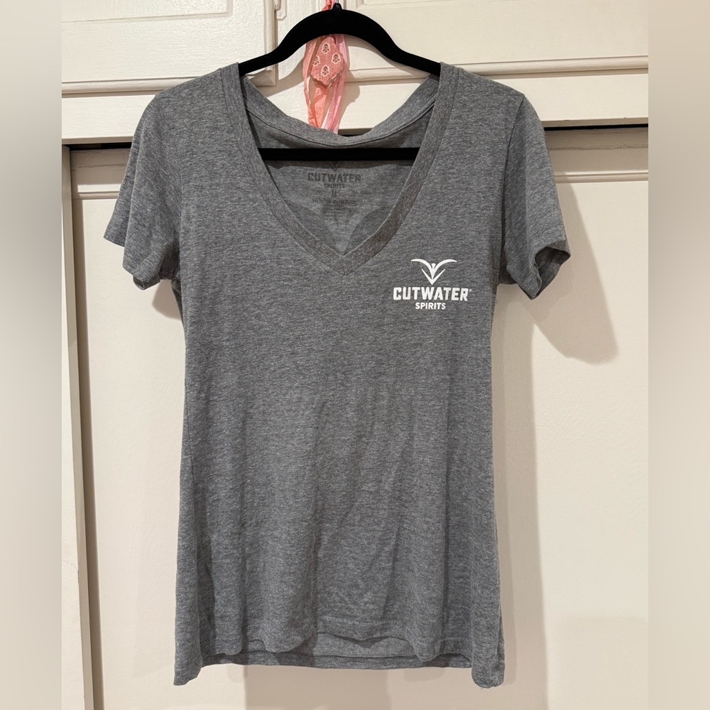 Cutwater Spirits Gray Women's V-Neck Top
